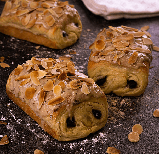 chocolate-croissants-almonds